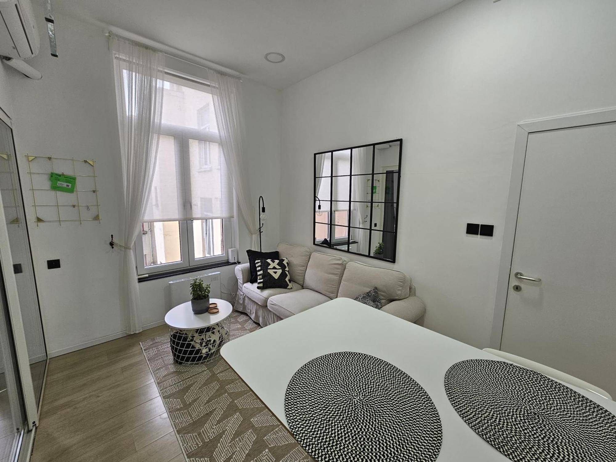Cosy Studio Dansaert Брюссель Экстерьер фото
